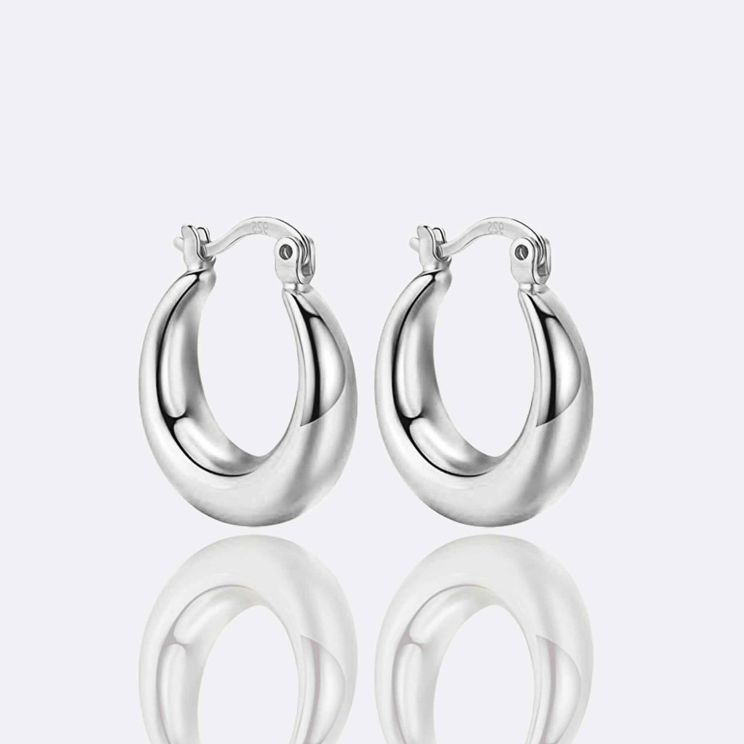 Kirsty U-Shape Chunky Hollow Hoops