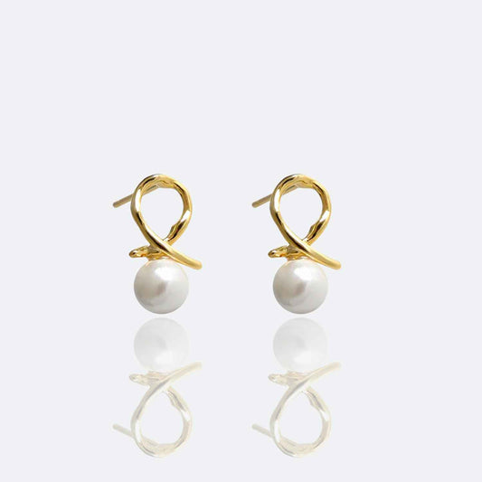 Lacey Pearl Twist Stud Earrings