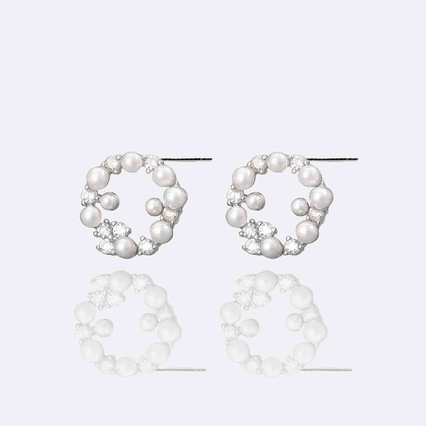 Poppy Pearl Circle Studs