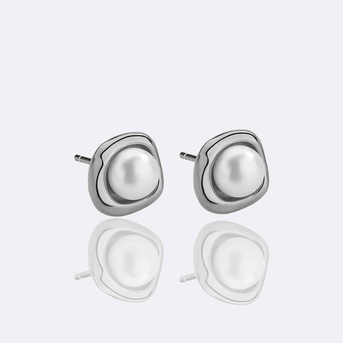 Tina Stud Earrings